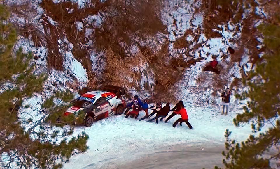 WRC: Crash! Boom! Bang no Rali de Monte Carlo (vídeo)