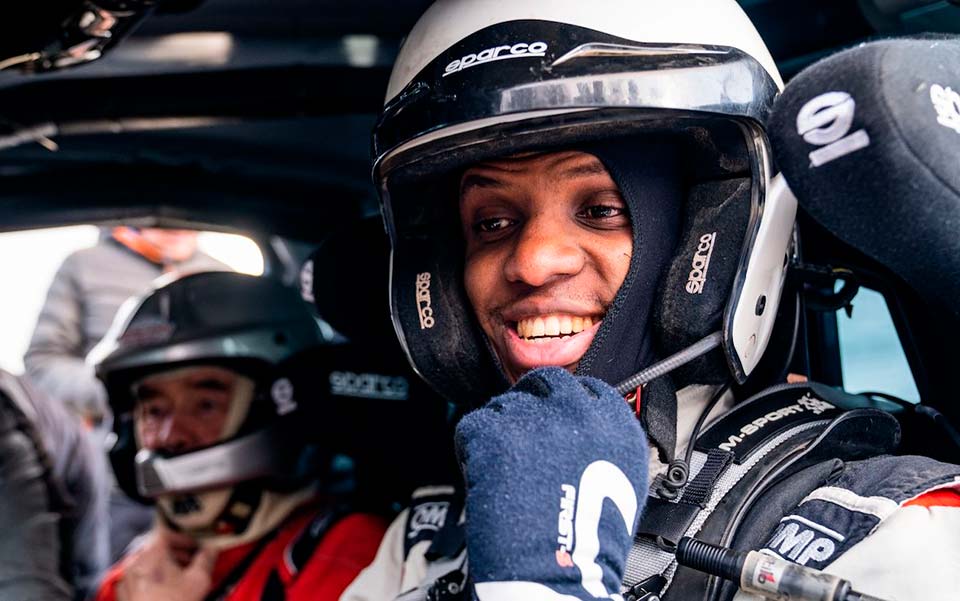 FIA condena abusos racistas dirigidos a concorrente do WRC Júnior