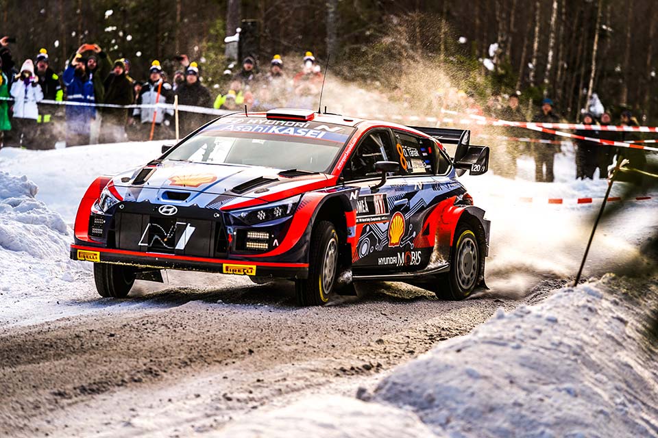 WRC, Rali da Suécia, Ott Tanak: Primeiro abandono devido a uma falha do sistema híbrido