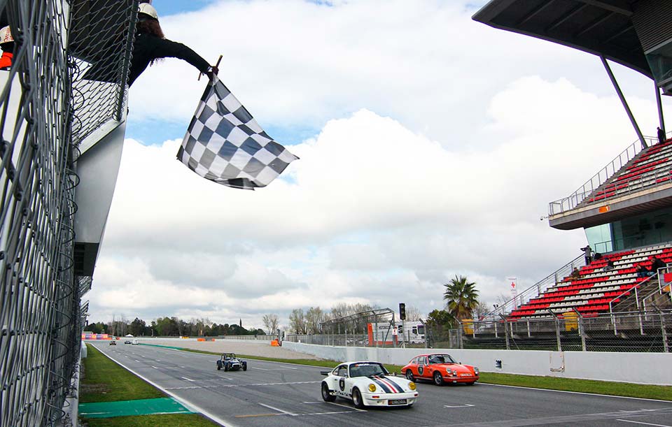 Carro vencedor conquista Pole-Position do Iberian Historic