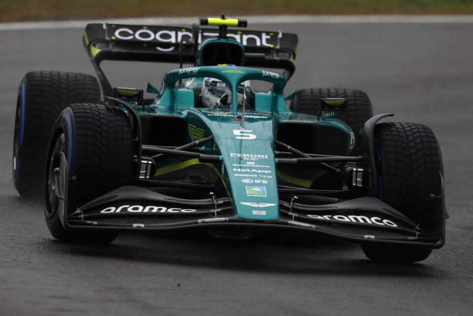 GP Emilia Romagna F1: Aston Martin tenta limitar porpoising com pequena alteração no fundo