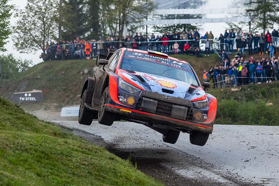 WRC, Rali da Croácia, PE18: Thierry Neuville passa para terceiro, na frente, chuva pode mudar tudo