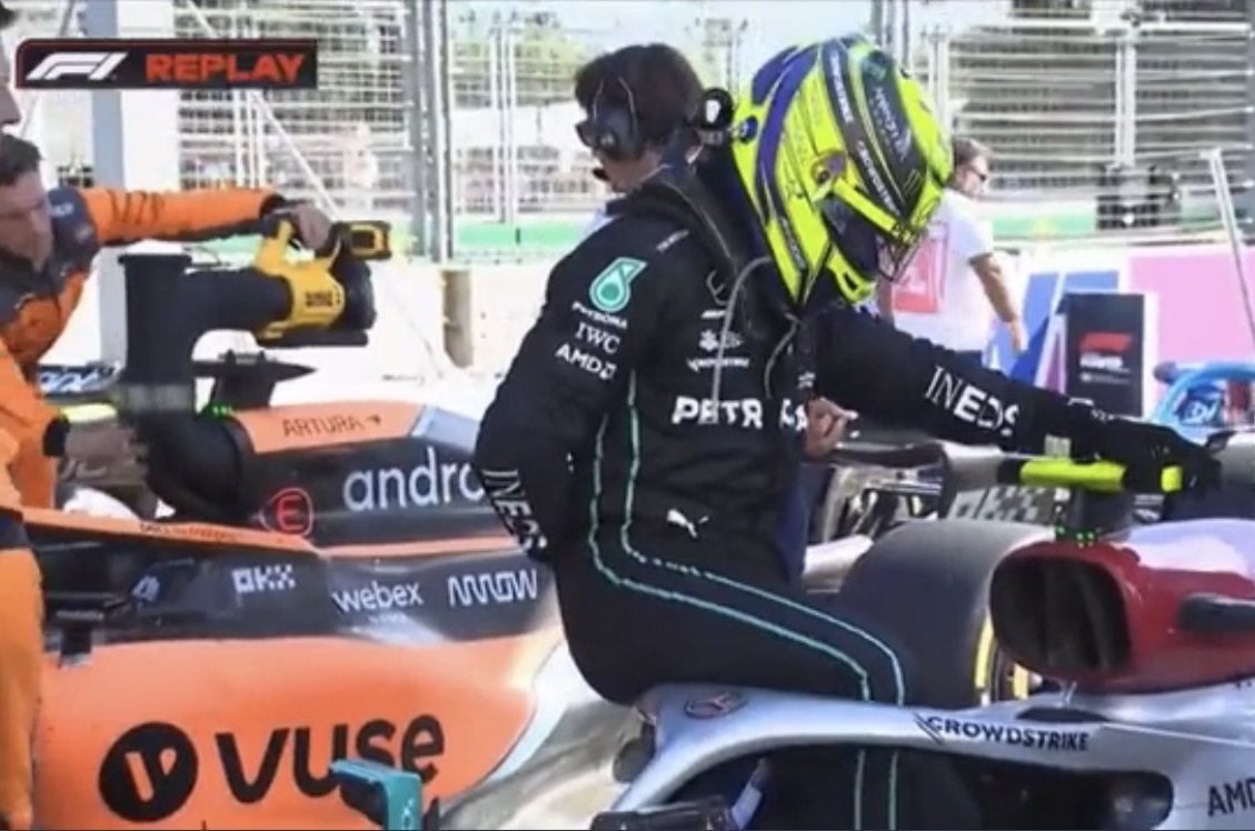 GP Azerbaijão F1: Lewis Hamilton em sofrimento no final da corrida