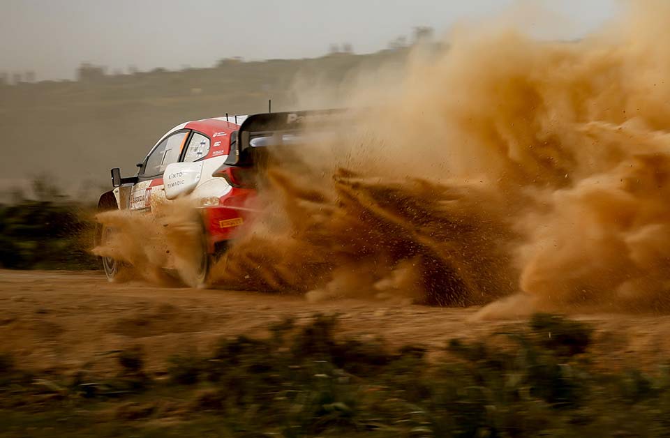 WRC, Rali da Sardenha, PE10: Acidente de Lappi, Tanak destacado…