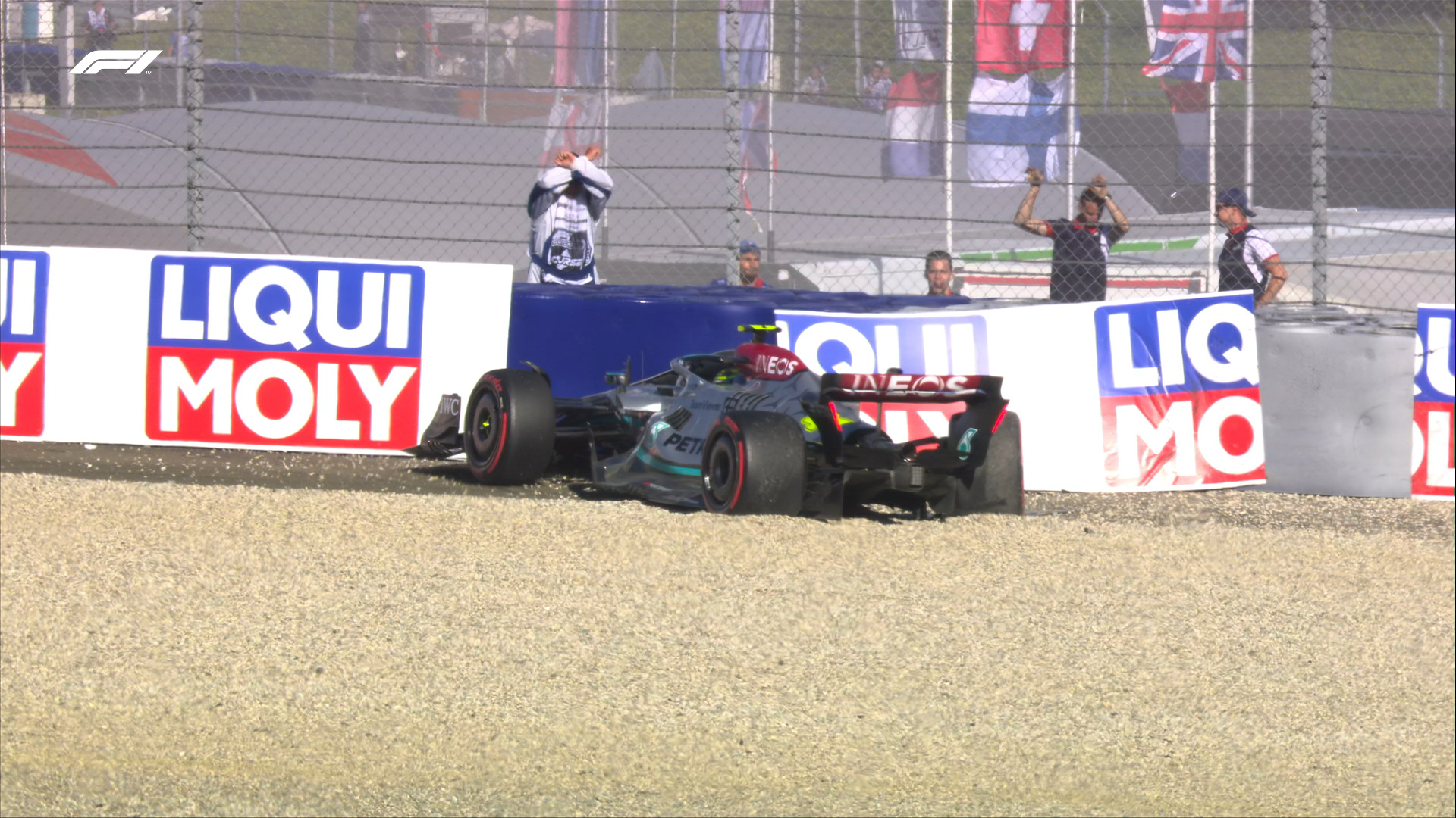 GP Áustria F1: Bandeira vermelha após acidente de Lewis Hamilton