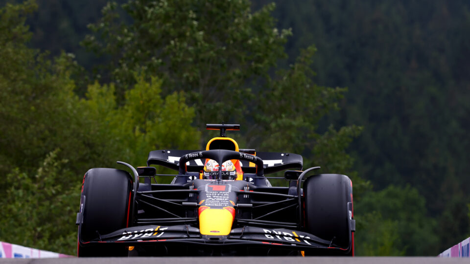 F1: Max Verstappen iguala a Bruce McLaren