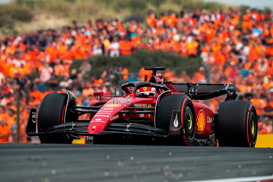 Ferrari quer perder mais peso removendo pintura do carro - Notícia de F1