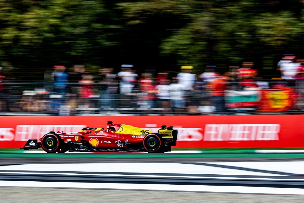 GP da Itália F1 Charles Leclerc faz a pole em Monza AutoSport