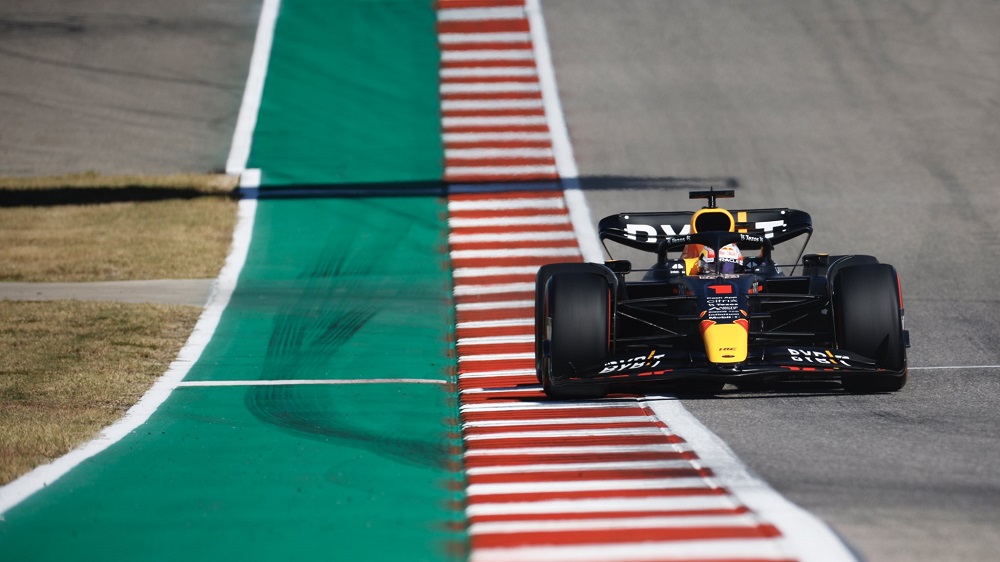 GP dos EUA F1: Carlos Sainz supersónico faz a pole em Austin