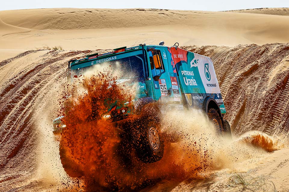 Dakar, Camiões: Tudo em aberto na ausência da Kamaz