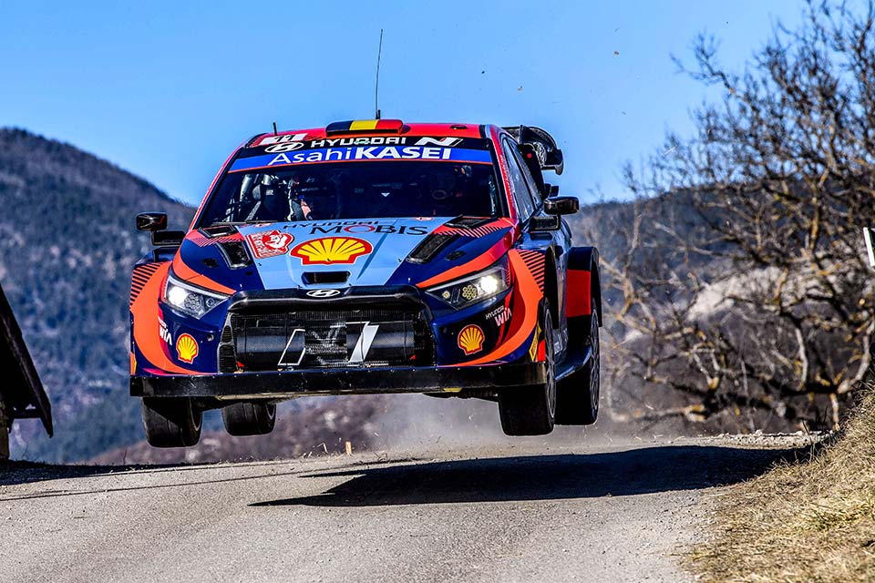 WRC, Cyril Abiteboul: “Um pódio é bom, mas estamos a 45 segundos da vitória”