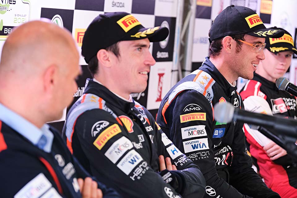 A emocionada ‘despedida’ de Thierry Neuville a Craig Breen…