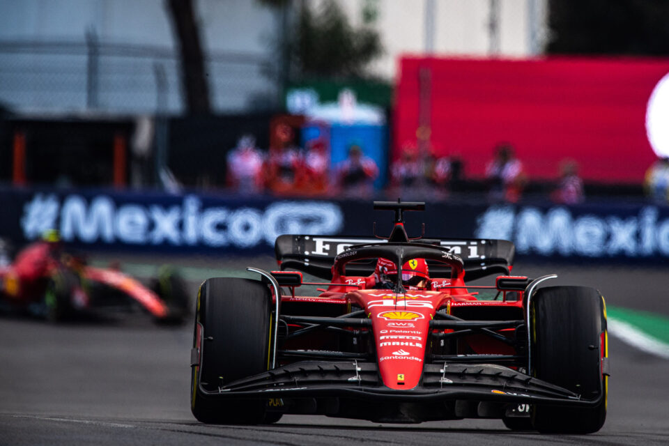 Max Verstappen é o mais rápido nos primeiros treinos no México