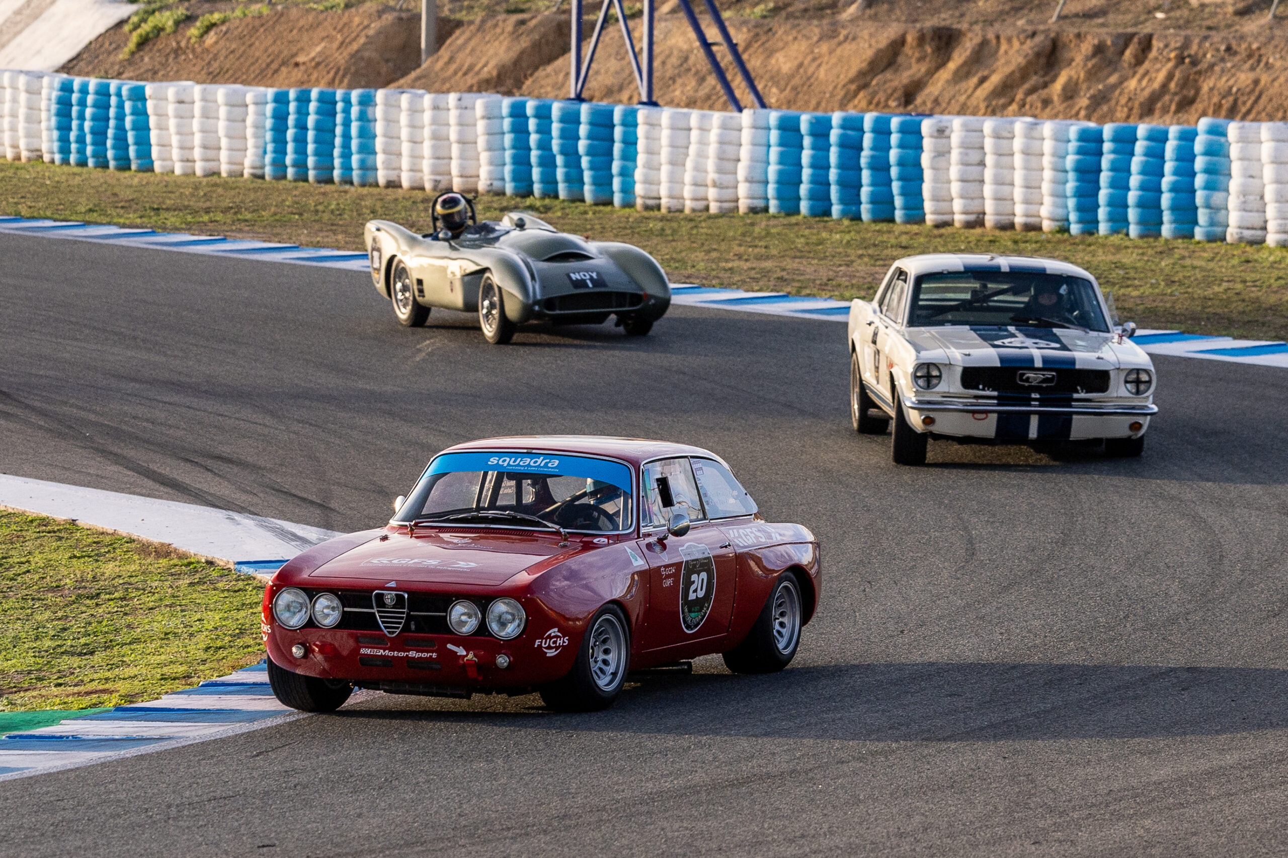 Carro vencedor conquista Pole-Position do Iberian Historic