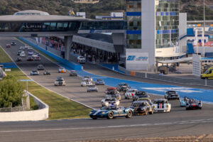 Carro vencedor conquista Pole-Position do Iberian Historic