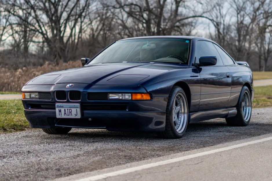 BMW 850i de Michael Jordan está para venda