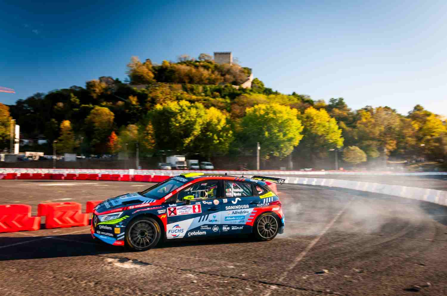 Kris Meeke domina primeiro dia do Leiria Gold Challenge