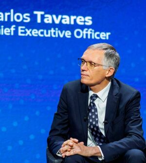 Carlos Tavares: “O que foi decidido não foi o mais inteligente, mas agora o melhor é avançar” (Áudio) thumbnail