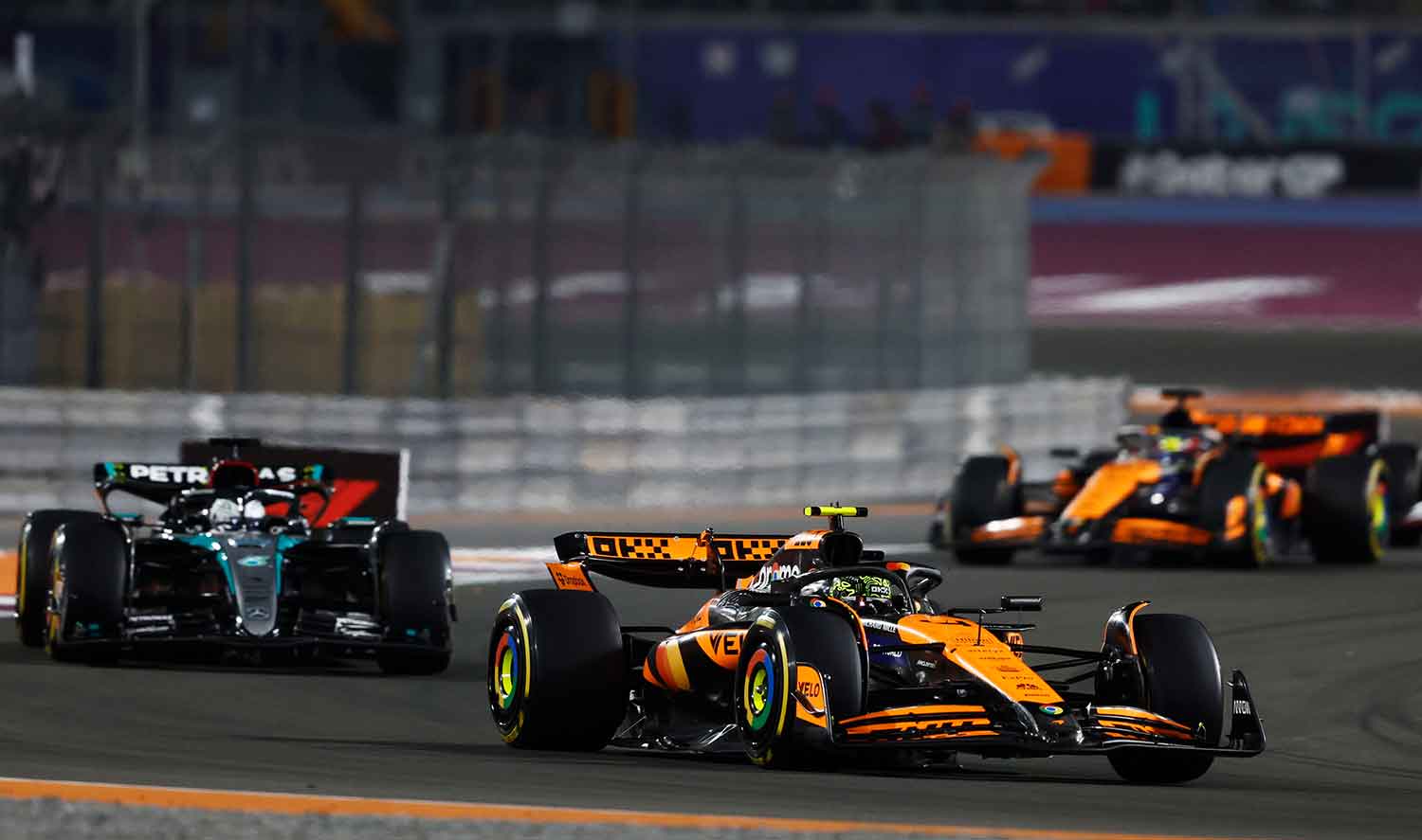 GP Abu Dhabi F1: dobradinha McLaren no TL2, Lando Norris na frente
