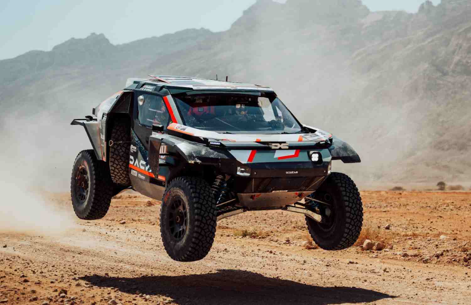 W2RC, Abu Dhabi Desert Challenge: favoritos assumem-se