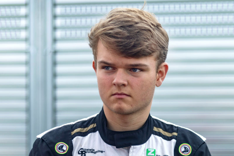 F4: Irmão de Kevin Magnussen estreia-se nos monolugares