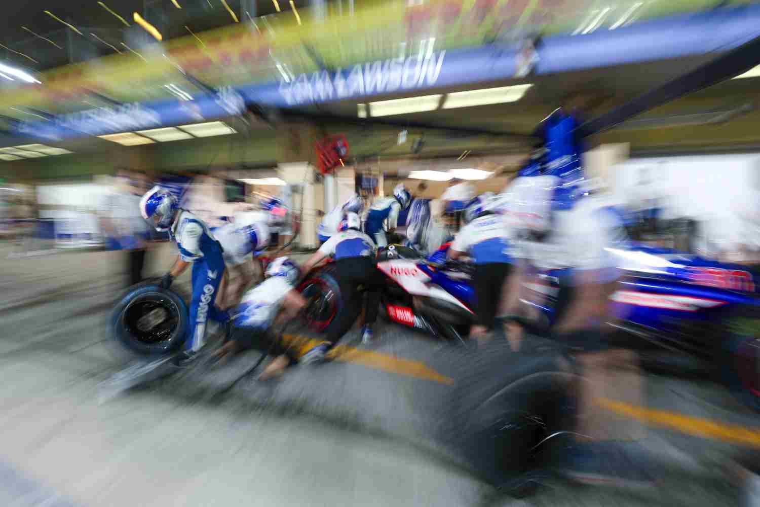 Franz Tost defende ‘mais corridas na F1 e menos queixas dos mecânicos’