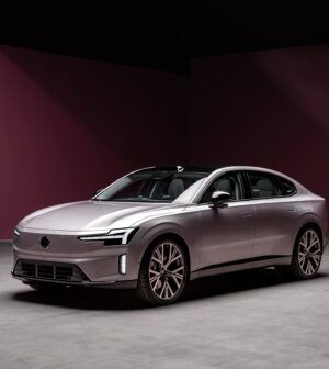 Volvo ES90: Elegância nórdica, a partir de 72.950€ thumbnail