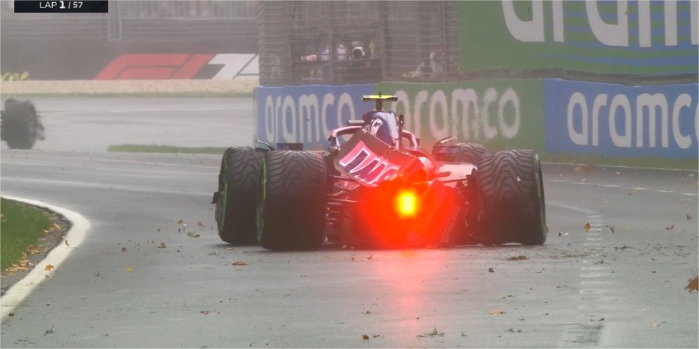 F1, GP da Austrália: Acidente de Jack Doohan provoca entrada do Safety Car. Sainz está fora também