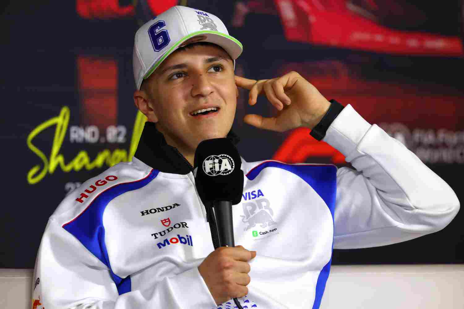 GP China F1, Isack Hadjar mostrou como se reage à frustração…