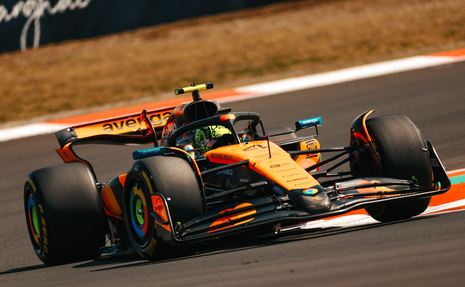 F1 GP da China, Lando Norris: “Demasiados erros e um carro demasiado difícil de pilotar”