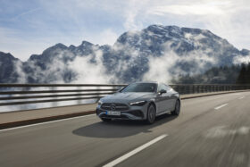 Mercedes-Benz com menos vendas de automóveis elétricos thumbnail
