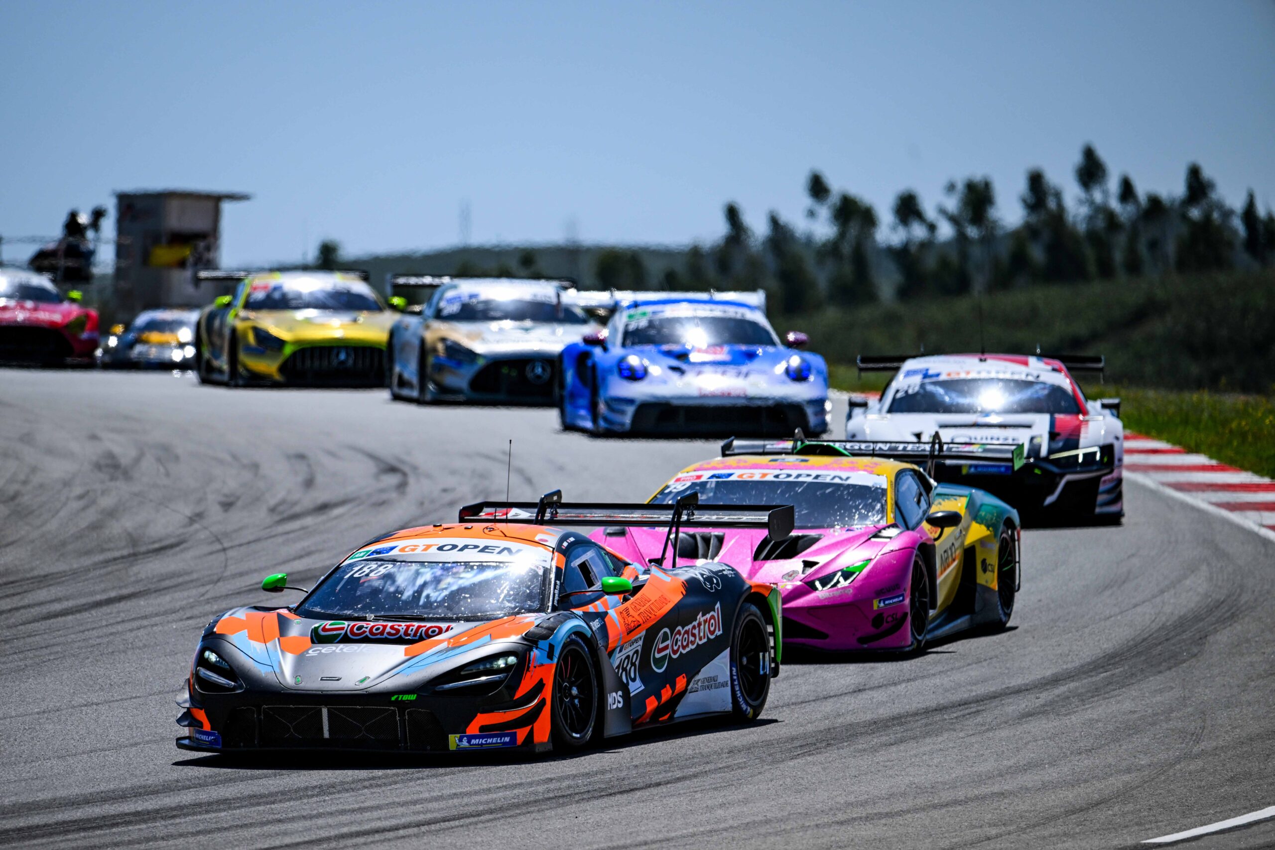 International GT Open: Vitória de Levente Révész e Matteo Cairoli, Miguel Ramos triunfa nos AM