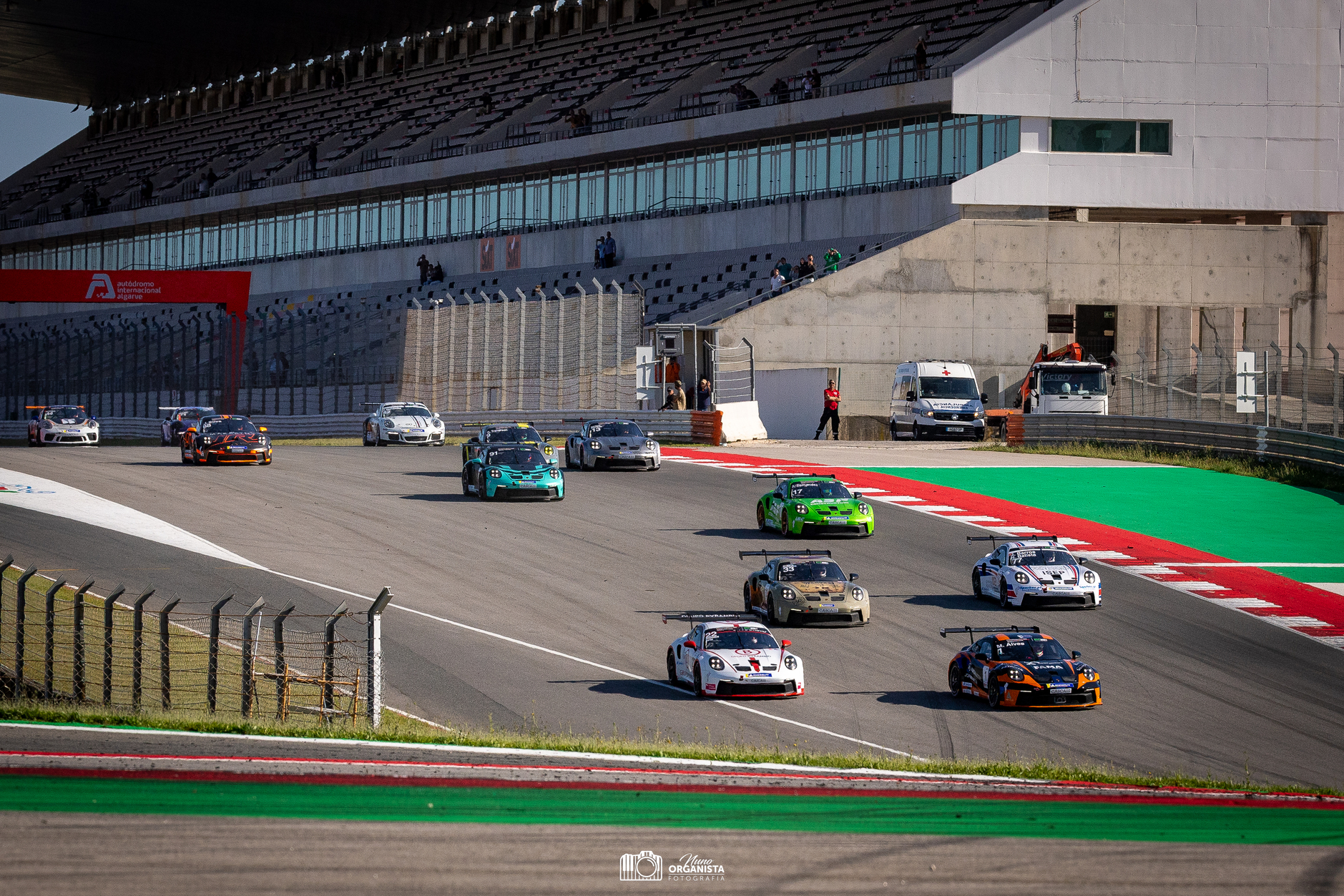 Porsche Sprint Challenge: Como funciona o apoio da Porsche Motorsport