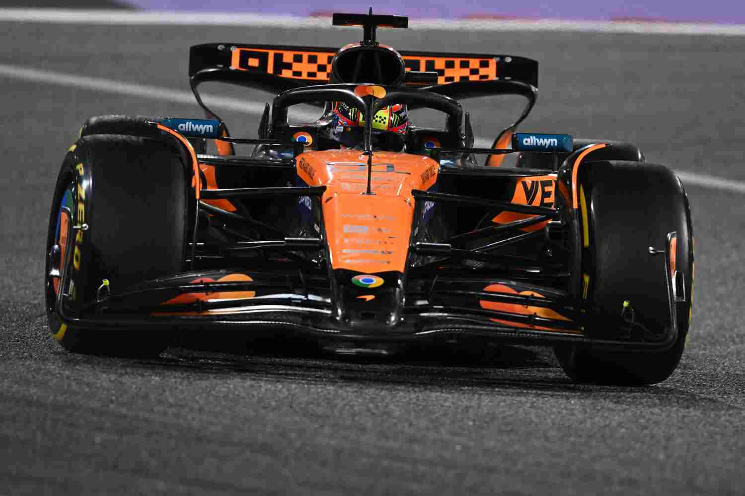 GP Miami F1: Red Bull desconfia da gestão de pneus da McLaren