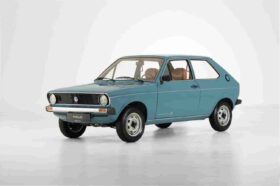 50 anos do VW Polo em miniatura thumbnail