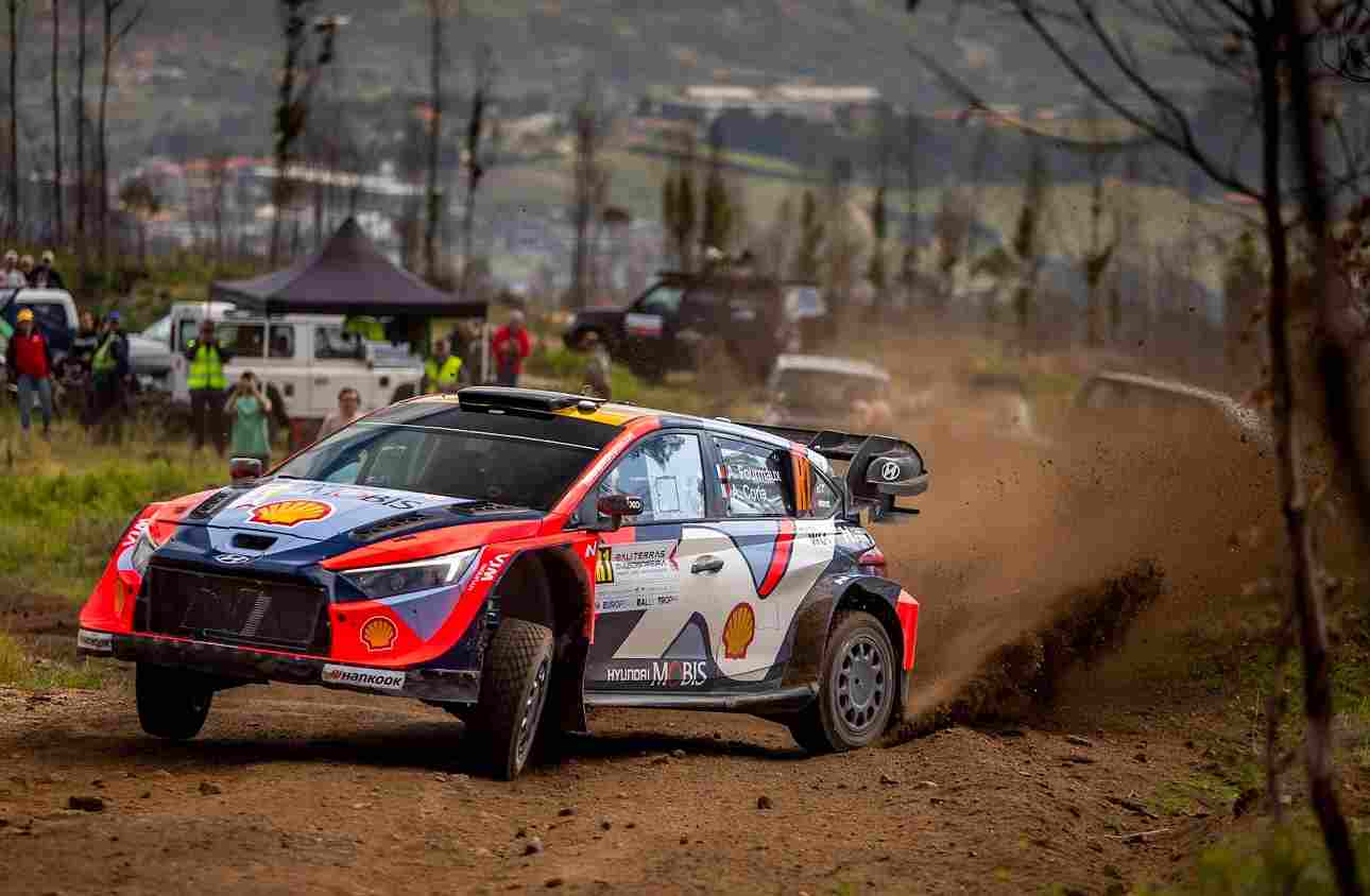 Adrien Fourmaux: “não é o rali do WRC, mas havia muitos espetadores, foi muito, muito bom”