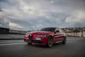 Série especial Intensa em toda a gama Alfa Romeo thumbnail