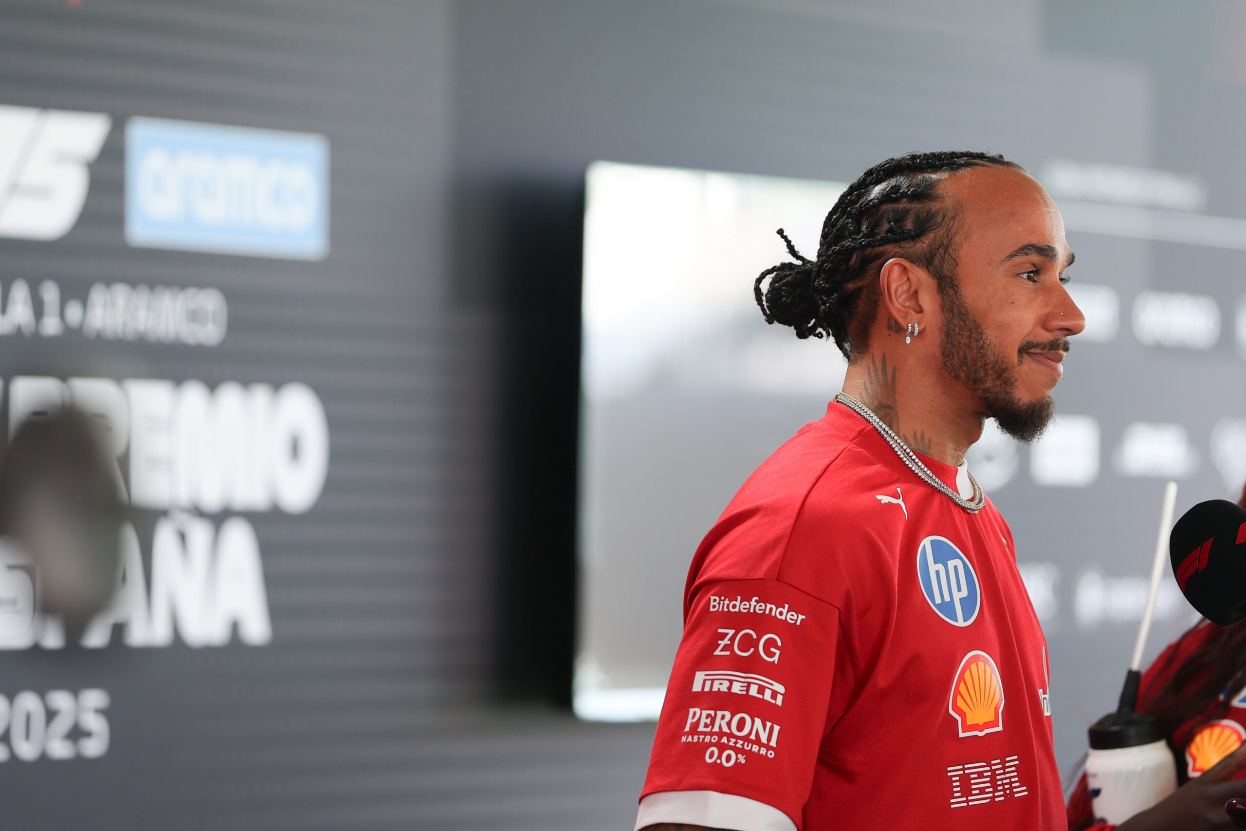 GP de Espanha F1, Lewis Hamilton: “Objetivo é tentar conseguir um pódio”