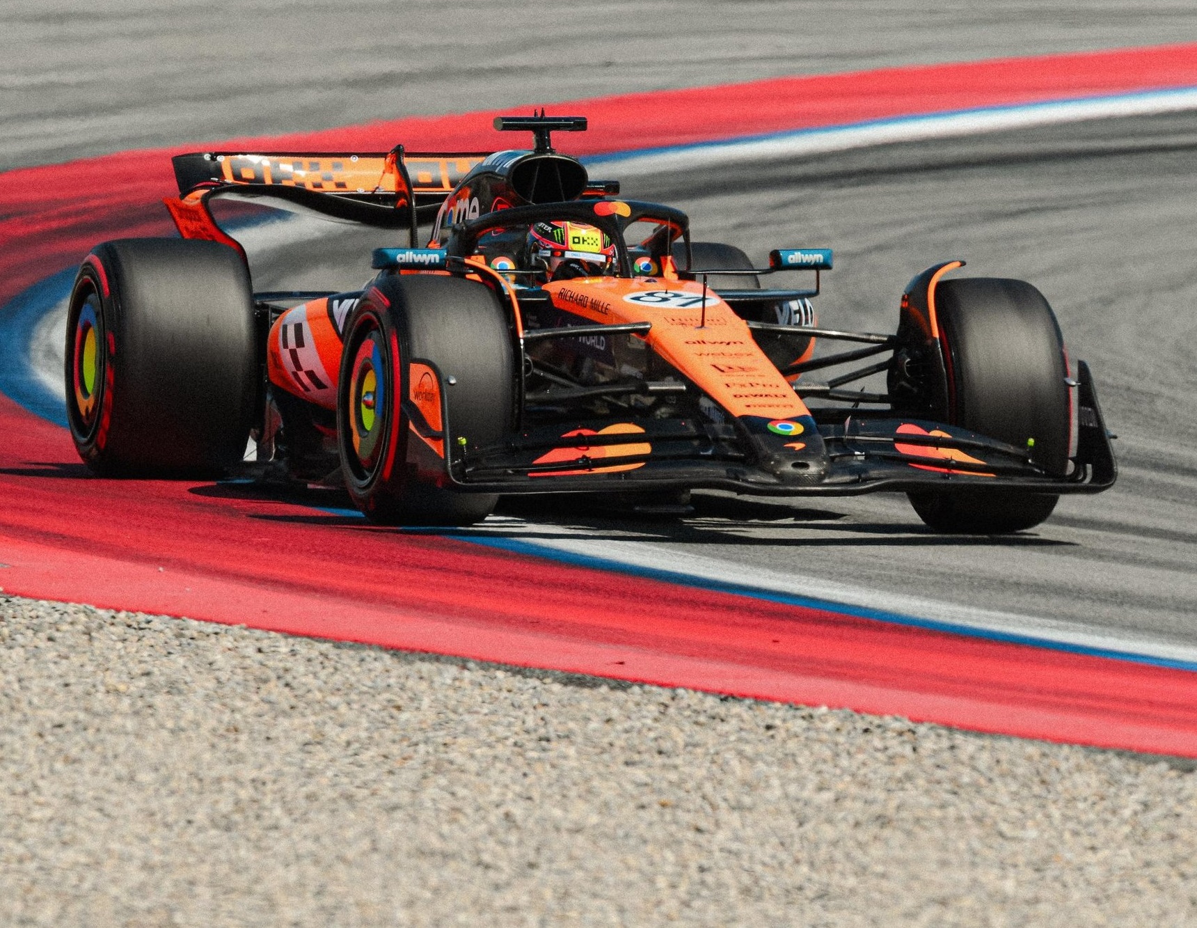 GP de Espanha F1: Oscar Piastri venceu duelo interno e conquista a pole