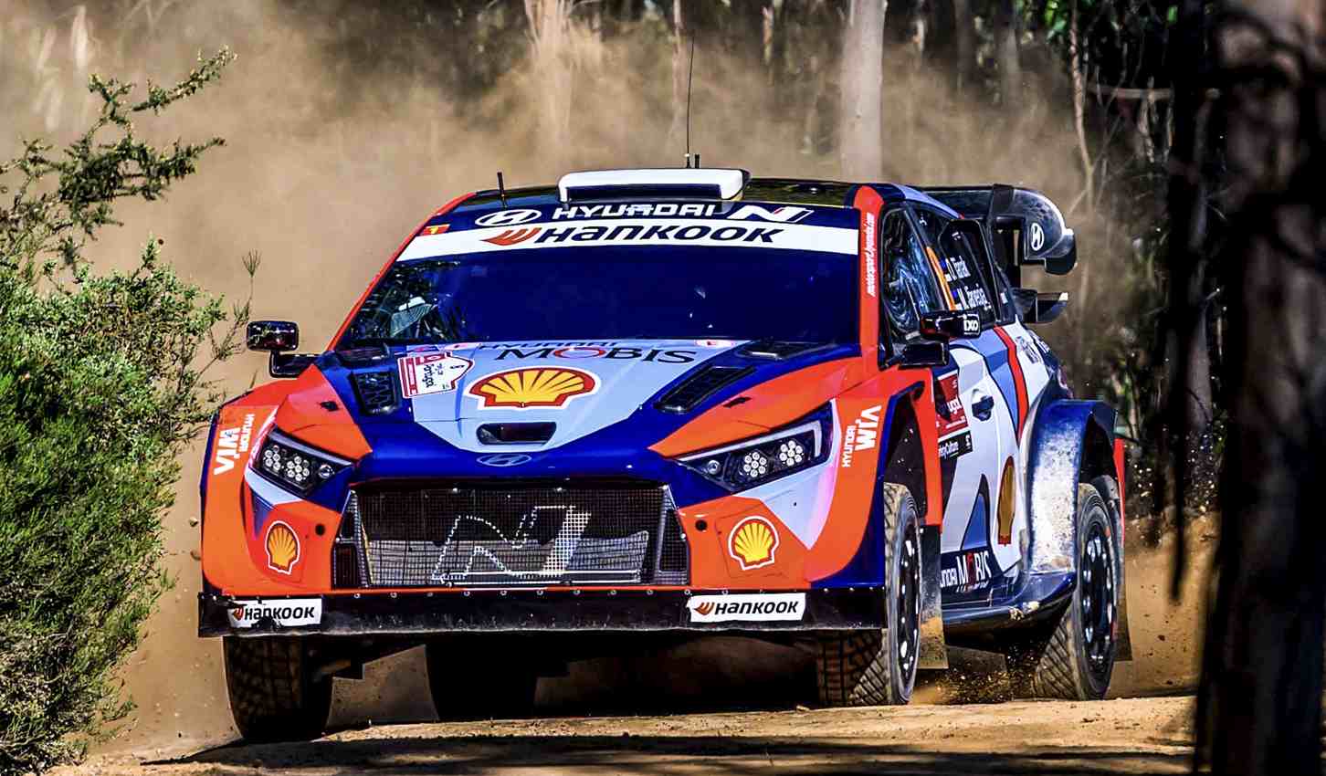 WRC, Rali de Portugal/PEC10: Sébastien Ogier aproxima-se de Ott Tanak