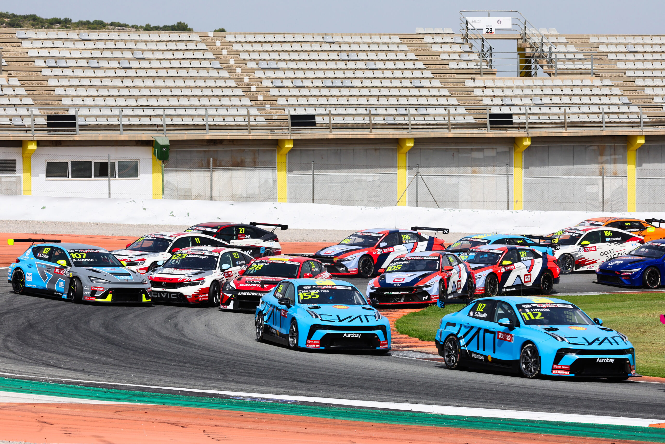TCR World Tour, Valência: Yann Ehrlacher e Nestor Girolami vencem na ronda espanhola