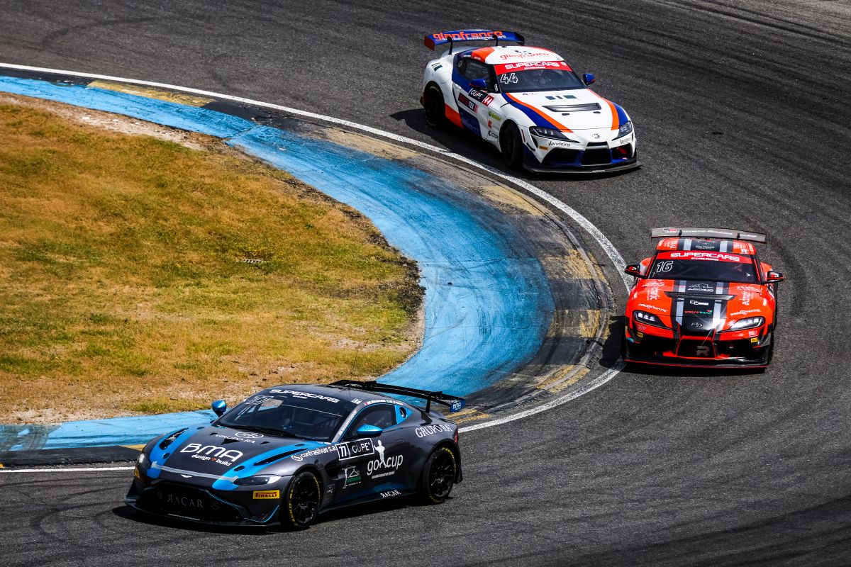 Supercars España: Mathieu Martins e Roberto Faria venceram corrida 2