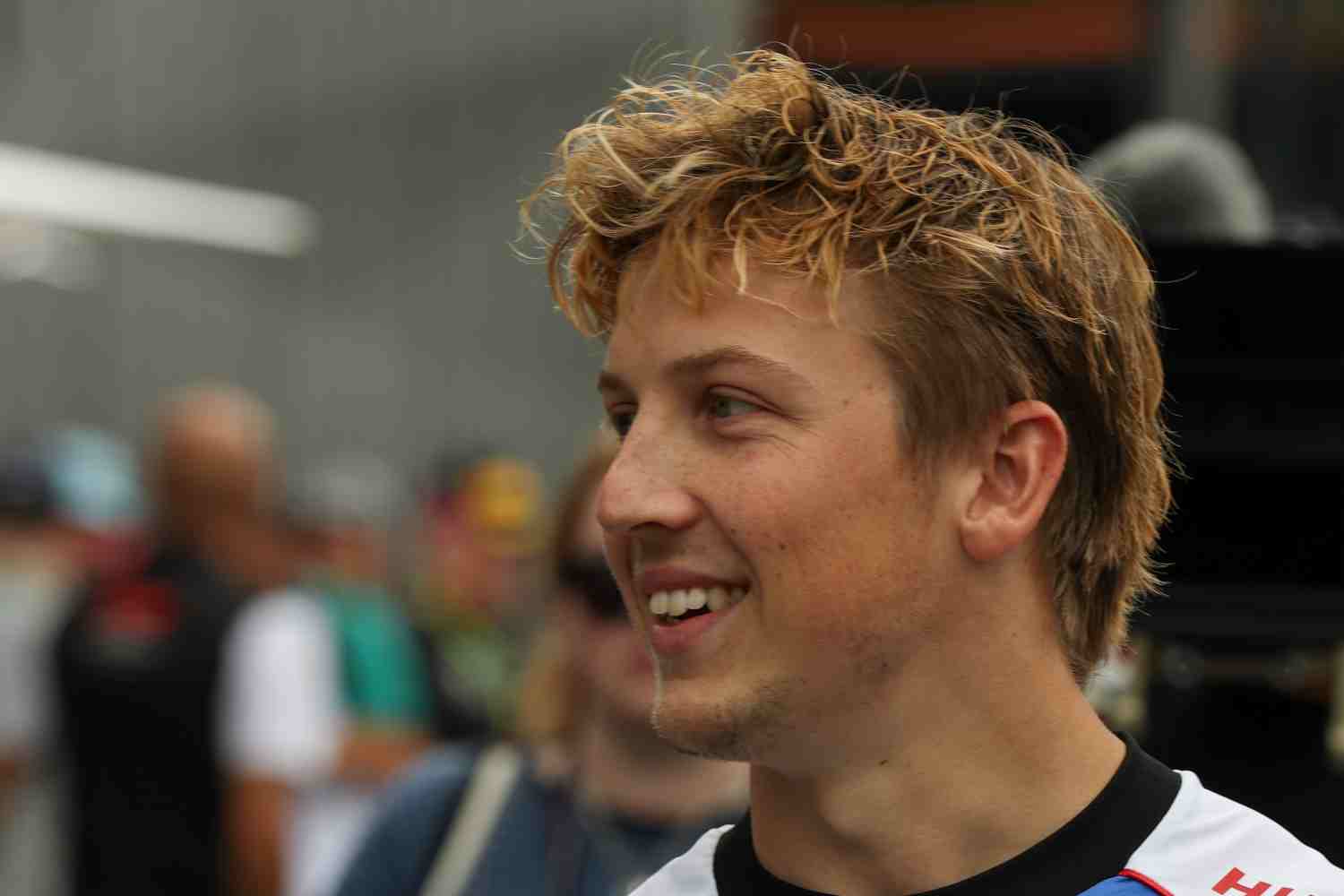 GP Áustria F1: Liam Lawson sorri após qualificação promissora