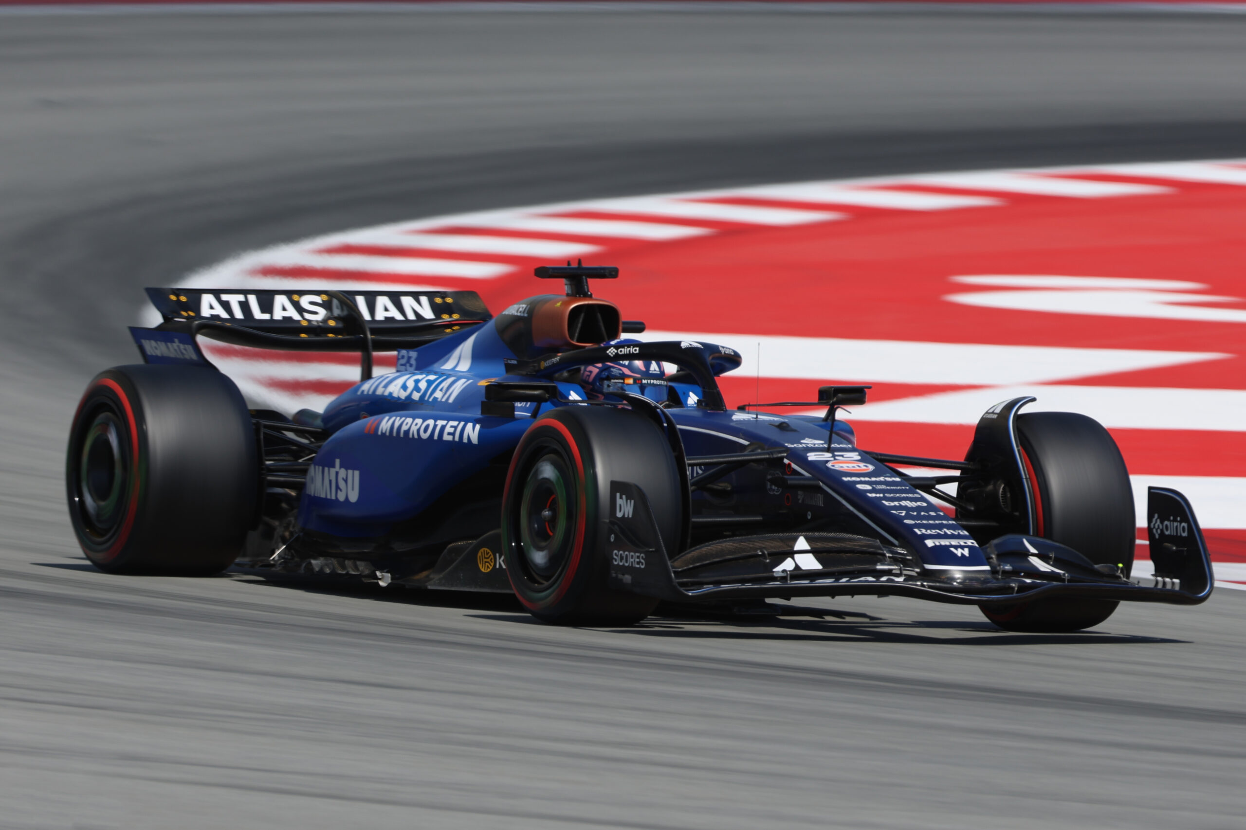 F1: Alex Albon quer respostas para prestação abaixo do desejado
