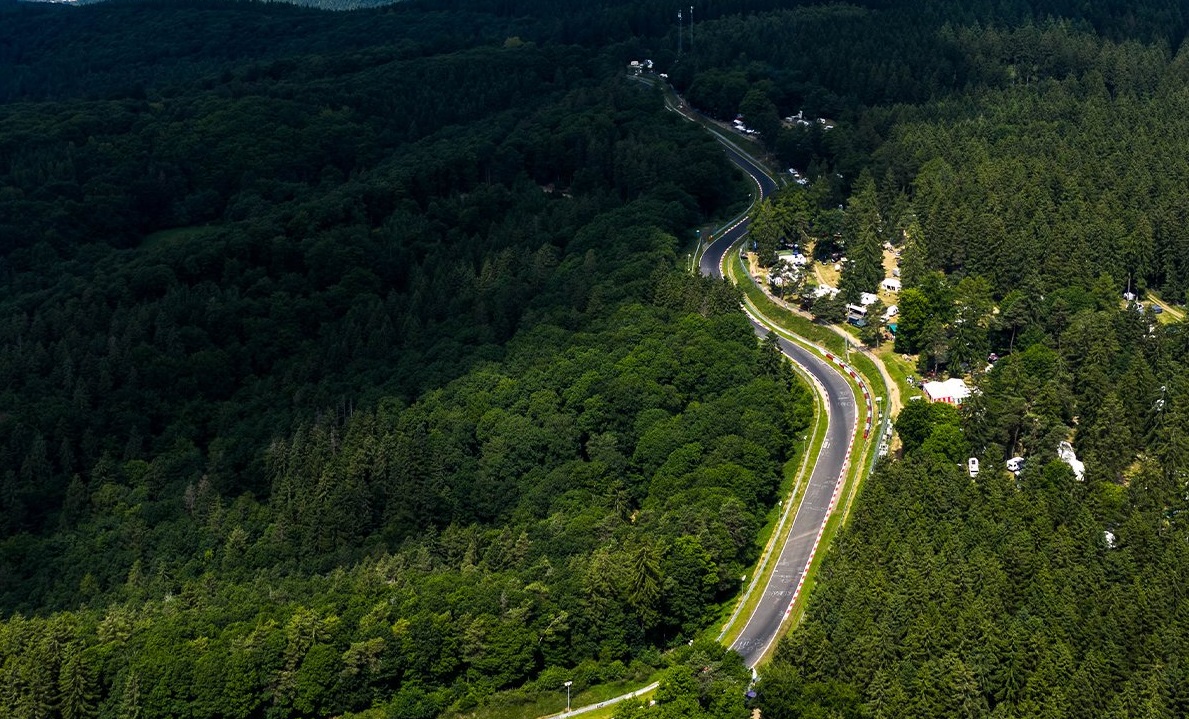 24h de Nürburgring: Duas voltas ao relógio no “Green Hell”