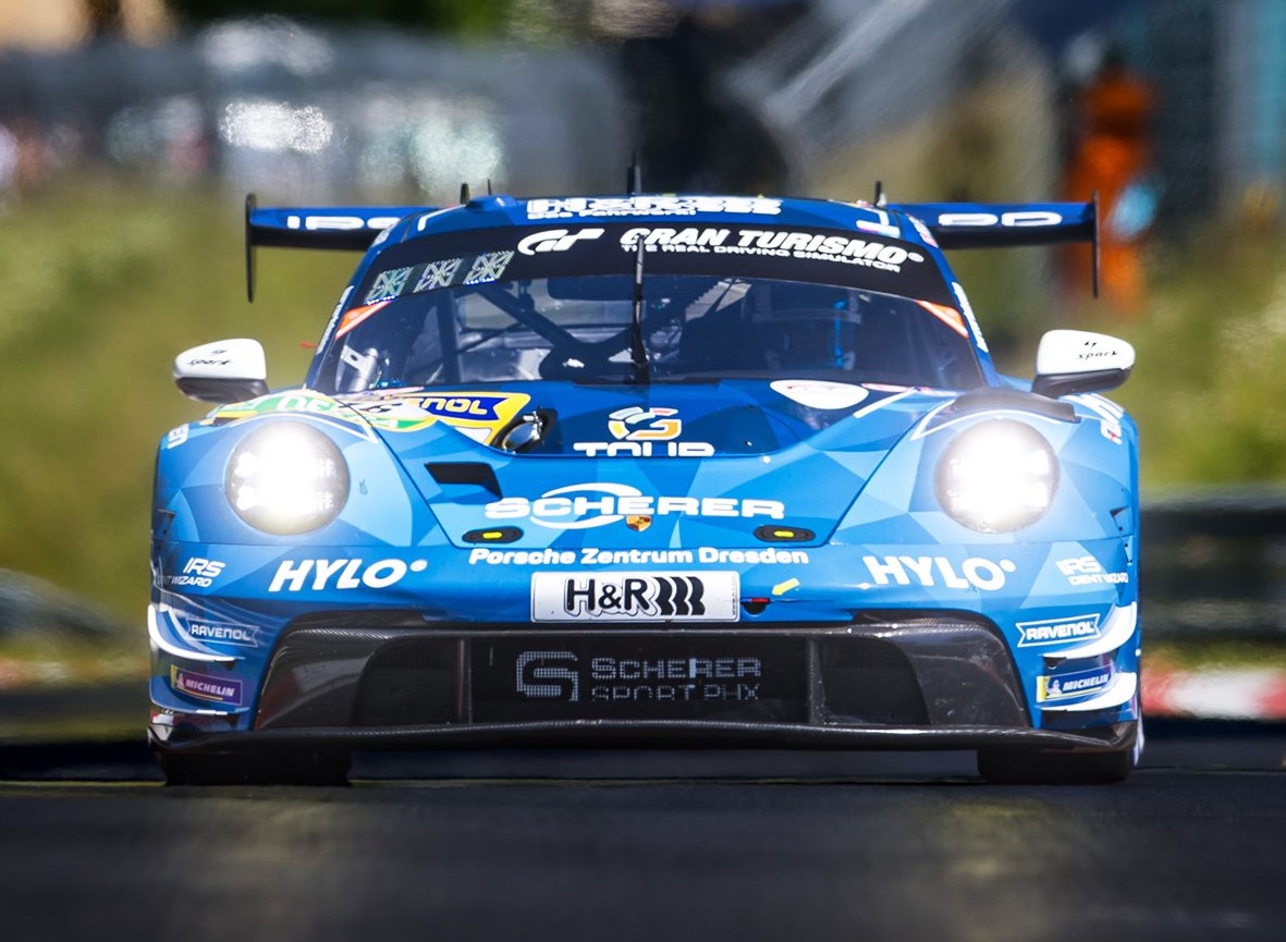 24h Nurburgring: Porsche da Scherer Sport PHX fora de combate após violento acidente (vídeo)