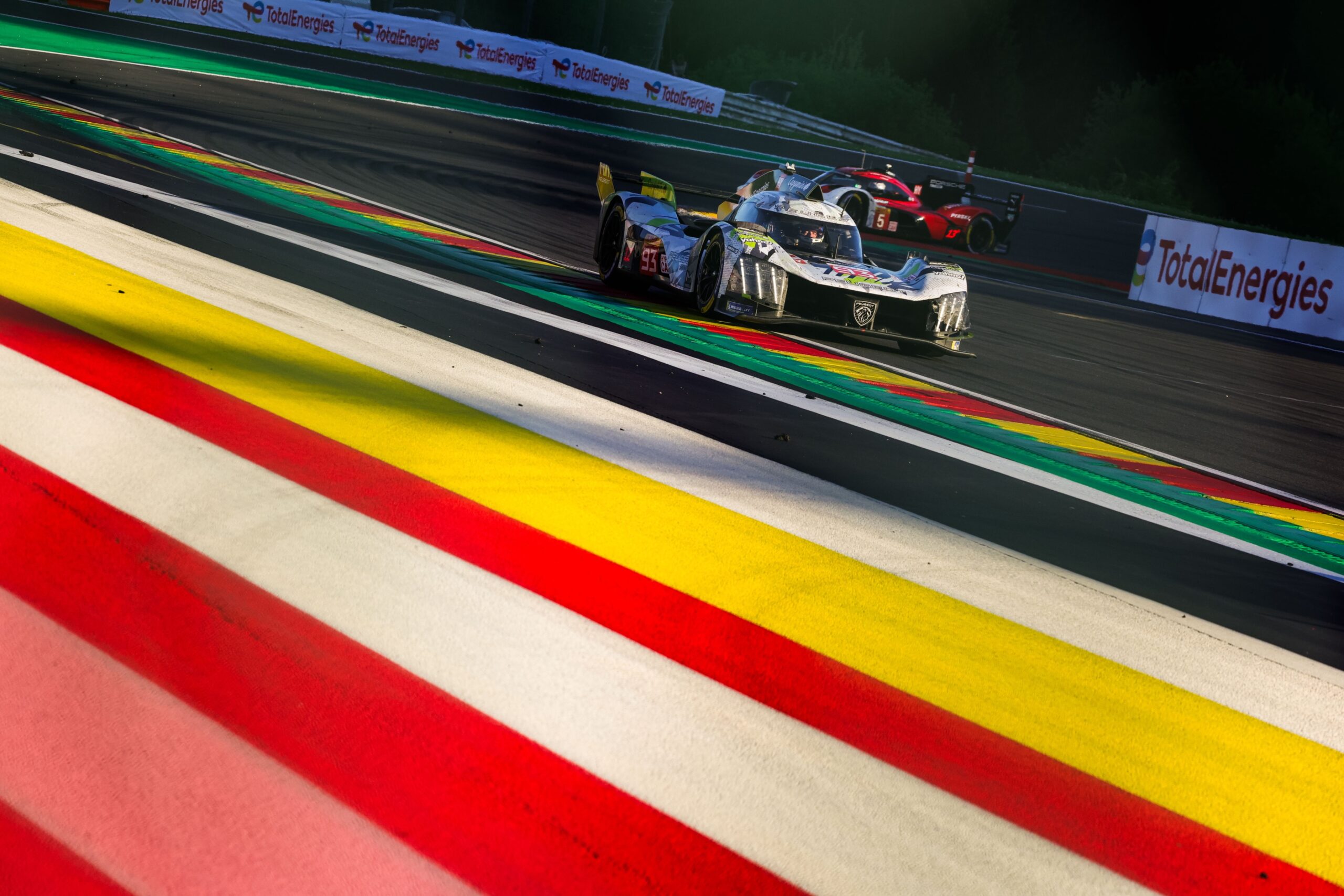24h de Le Mans: Loïc Duval não acredita que possa repetir o ritmo de SPA