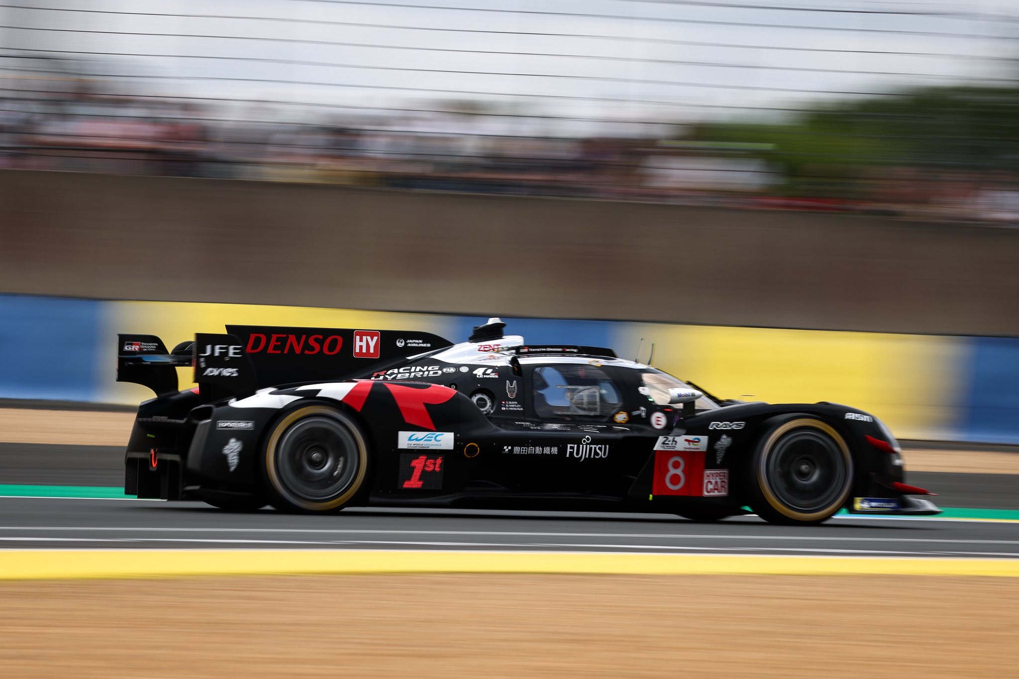 24h Le Mans: Toyota termina dia de teste na frente