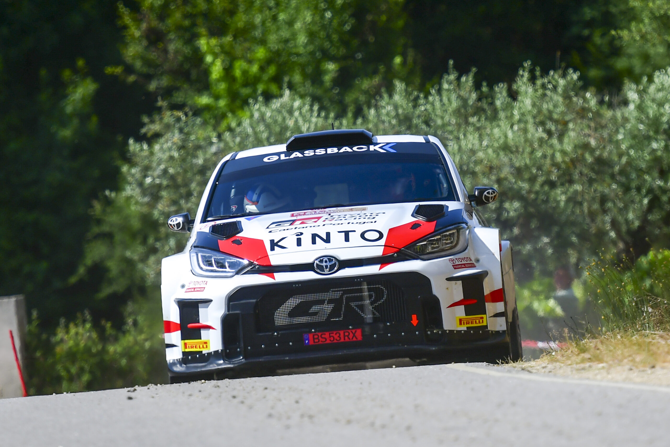 Rali de Castelo Branco, PEC5: Kris Meeke vence e regressa à liderança