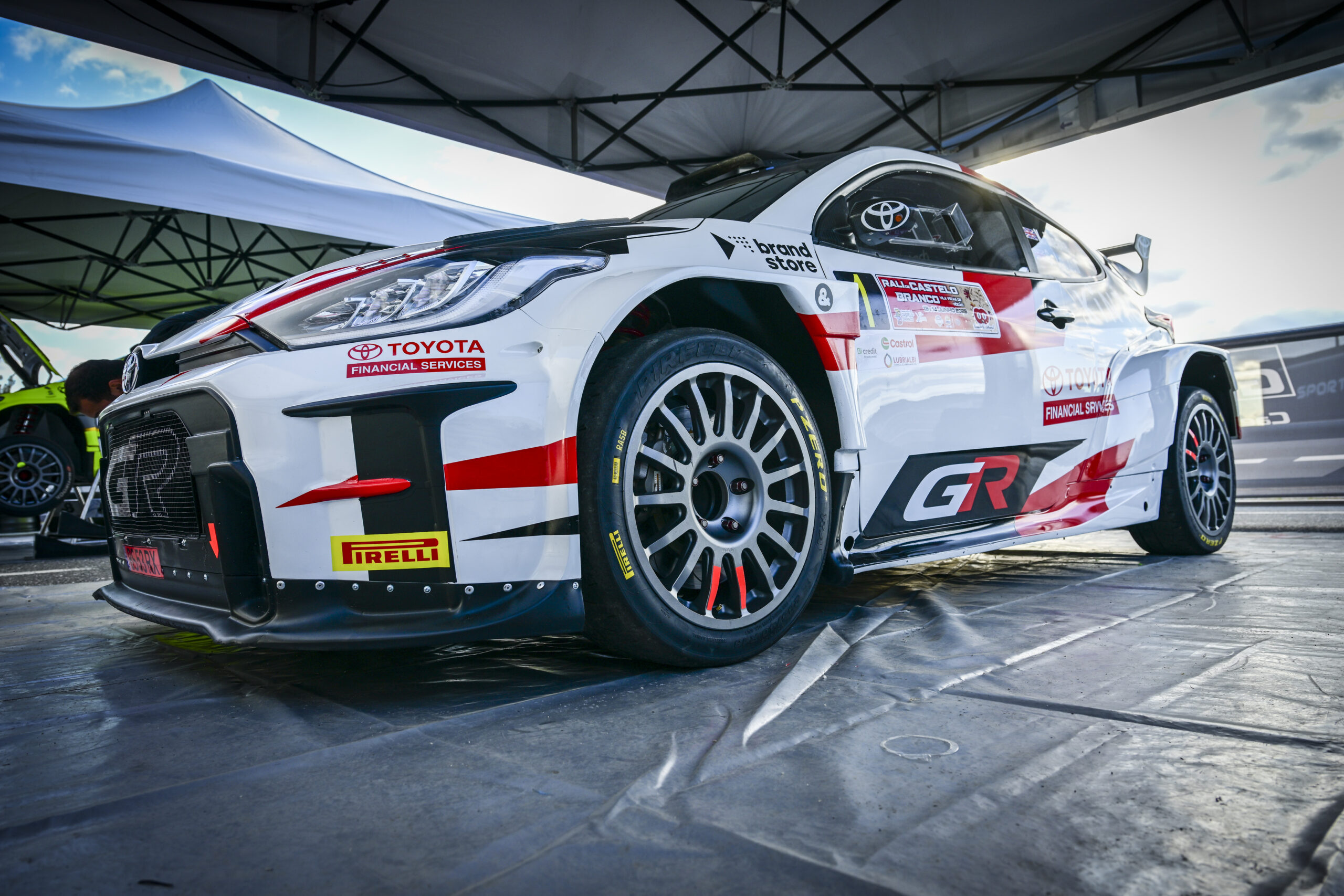 Rali Castelo Branco: Kris Meeke foi o mais rápido no Shakedown